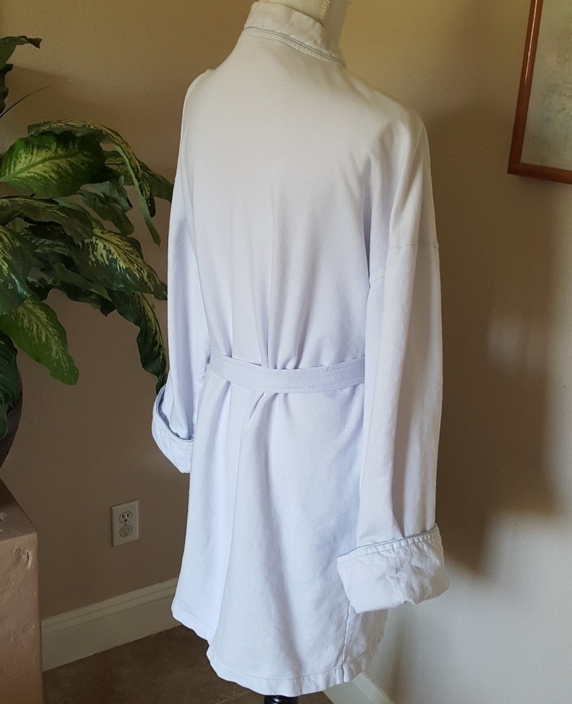 🌸VICTORIA'S SECRET Spa Robe🌸 - Picture 5 of 8